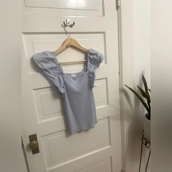 A New Day sky blue puff sleeve ribbed tank size small - Picture 1 of 3